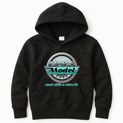 Vintage Car Gear 1965 Model And Still A Classic 60th Birthday Kids Hoodie