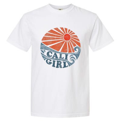 Vintage Cali Girl Retro Beach California Vacation Women Garment-Dyed Heavyweight T-Shirt