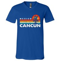 Vintage Cancun Mexico Retro 70S Beach Vacation Cute Gift V-Neck T-Shirt