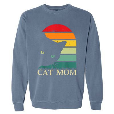 Vintage Cat Mom For WomenFunny Cat Mom Mother Garment-Dyed Sweatshirt