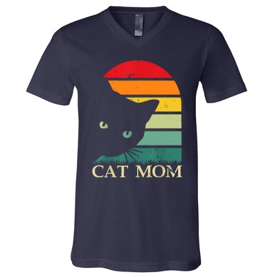 Vintage Cat Mom For WomenFunny Cat Mom Mother V-Neck T-Shirt