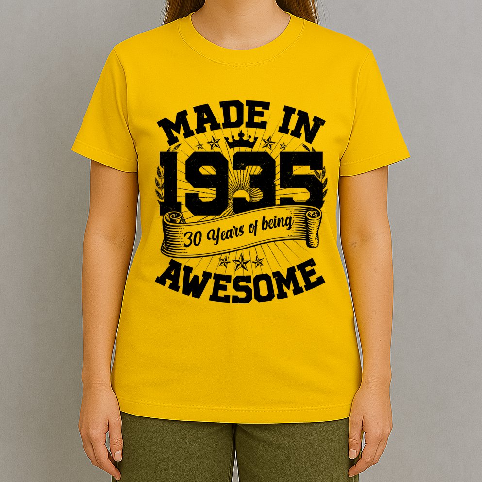Vintage Crown Made In 1935 90 Years Of Being Awesome T-Shirt
