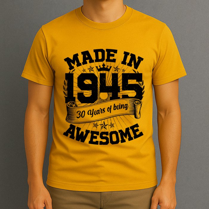 Vintage Crown Made In 1945 80 Years Of Being Awesome T-Shirt