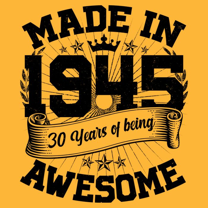 Vintage Crown Made In 1945 80 Years Of Being Awesome T-Shirt