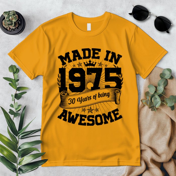 Vintage Crown Made In 1975 50 Years Of Being Awesome Premium T-Shirt