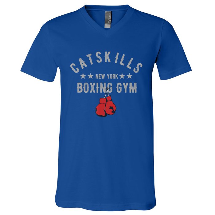 Vintage Catskills New York Boxing Gym Boxing Day Funny Gift V-Neck T-Shirt