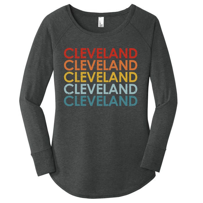 Vintage Cleveland Ohio Retro Travel Souvenir Women's Perfect Tri Tunic Long Sleeve Shirt