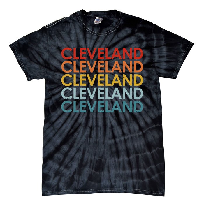 Vintage Cleveland Ohio Retro Travel Souvenir Tie-Dye T-Shirt