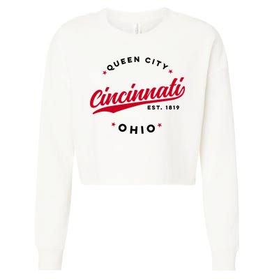 Vintage Cincinnati Ohio Queen City Red Text Meaningful Gift Cropped Pullover Crew