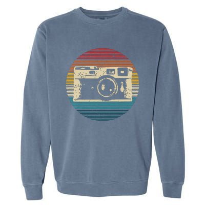 Vintage Camera Retro Photography Photographer Gift Garment-Dyed Sweatshirt