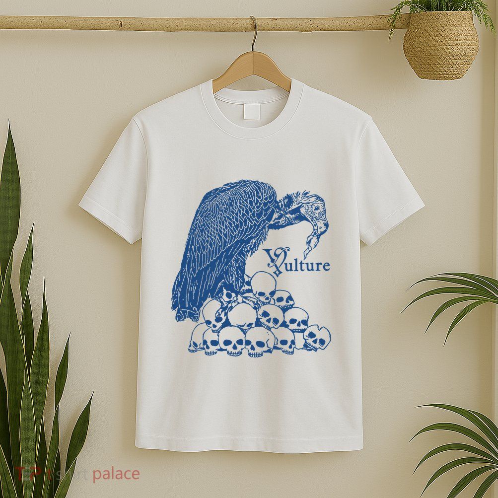 Vulture Cool Vulture Skull Graphic T-Shirt