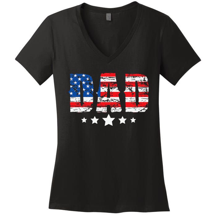 Vintage Dad American Flag Fathers Day USA Dad Women's V-Neck T-Shirt