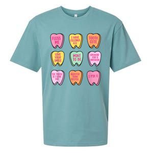 Valentines Day Dental Tooth Candy Retro Dentist Sueded Cloud Jersey T-Shirt