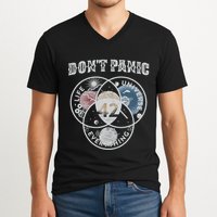 Venn Diagram DonT Panic Life The Universe And Everything 42 V-Neck T-Shirt