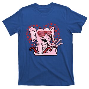 Valentines Day Elephant Holding Heart Gift T-Shirt