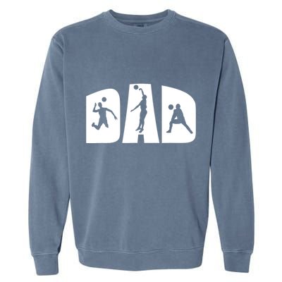 Volleyball Dad Father Beach Volleyball Player Father's Day Garment-Dyed Sweatshirt