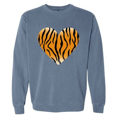 Valentine's Day Fashionable Tiger Stripe Pattern Heart Gift Garment-Dyed Sweatshirt