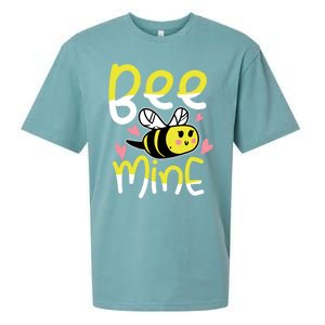 Valentine's Day Funny Gift Bee Mine Funny Gift Pun Honey Couple Rotic Funny Gift Sueded Cloud Jersey T-Shirt