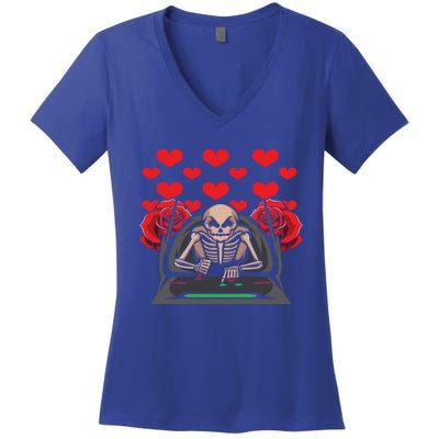 Valentine Day Gamer Skeleton Gaming Gift Women's V-Neck T-Shirt