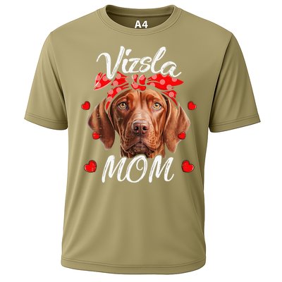 Vizsla Dog Mom Vizsla Mom Puppy Funny Mothers Day Cooling Performance Crew T-Shirt