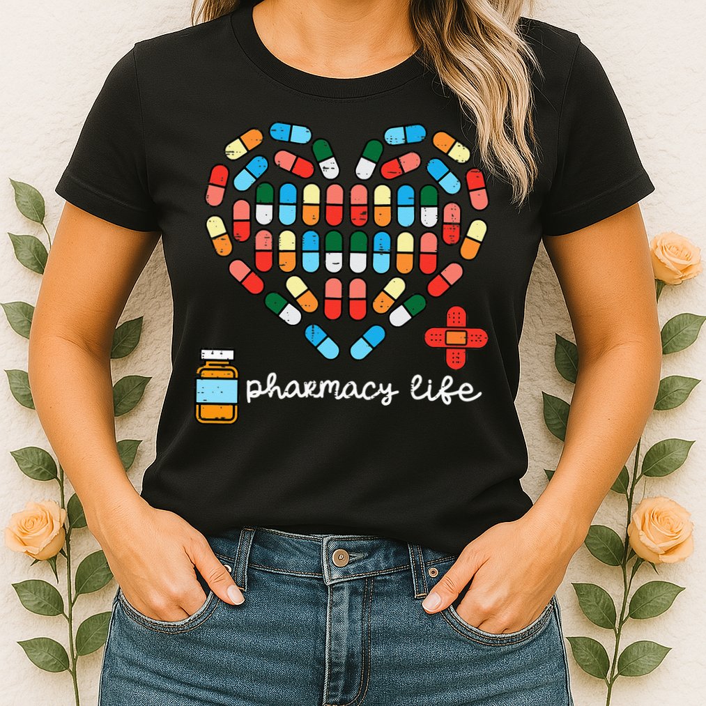 Valentines Day Pharmacy Life Pill Heart Pharmacist Womens T-Shirt