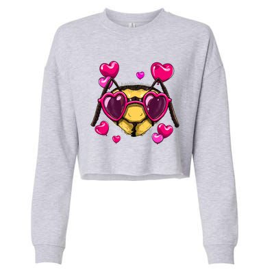 Valentines Day Queen Bee Heart Love Day Couple Bee Lover Cute Gift Cropped Pullover Crew