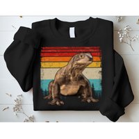Vintage Distressed Retro Style Cool Komodo Dragon Sweatshirt