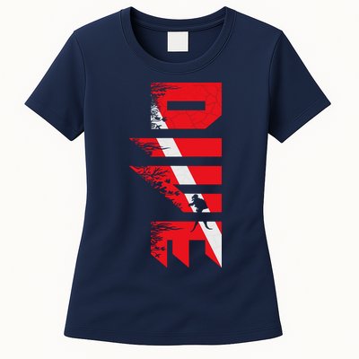 Vintage Distressed Scuba Diving Womens T-Shirt