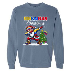 Venezuela Dabbing Santa Christmas Venezuela Flag Garment-Dyed Sweatshirt