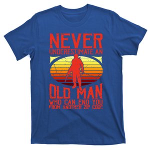 Veterans Day Soldier Grandpa Never Underestimate An Old Great Gift T-Shirt