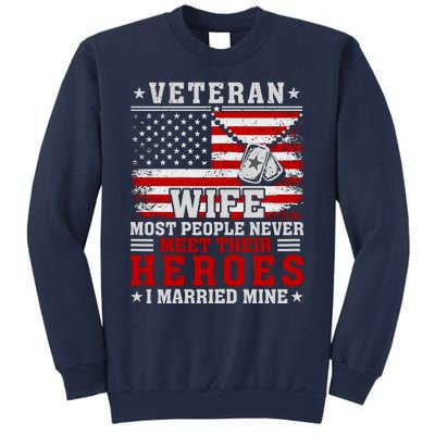 Veteran’S Day Veteran Wife I Married My Hero Sweatshirt