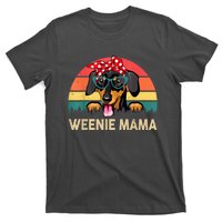 Vintage Dachshund Weenie Cute Mama Weiner Dog Mom Gift T-Shirt