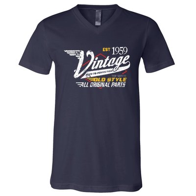 Vintage Est 1959 Top Notch Old Style Dad Gift 64th Birthday V-Neck T-Shirt