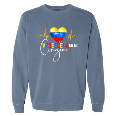 Venezuela En El Corazon Venezuelan Venezuela Flag Latin Garment-Dyed Sweatshirt