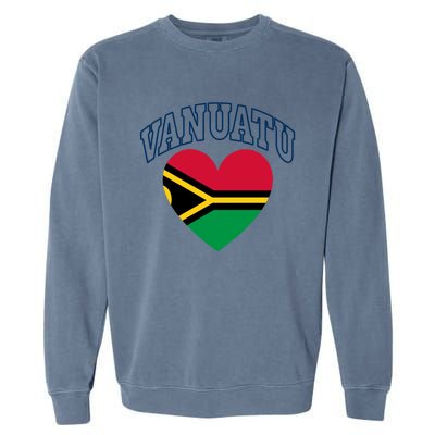 Vanuatu Flag Athletic Heart Souvenir Gift Garment-Dyed Sweatshirt