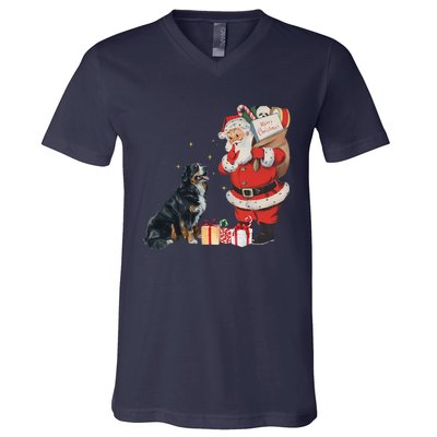 Vintage Funny Bernese Mountain Dog And Santa Clause Xmas V-Neck T-Shirt