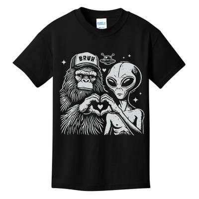 Vintage Funny Bigfoot And Alien Heart Hand Sign Kids T-Shirt