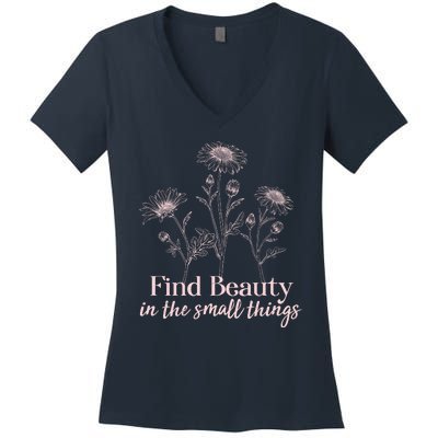 Vintage Floral Daisies Find Beauty In The Small Things Women's V-Neck T-Shirt