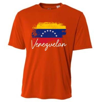 Venezuelan Flag Pride Roots Vintage Venezuela Funny Gift Cooling Performance Crew T-Shirt