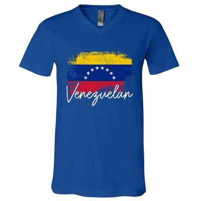 Venezuelan Flag Pride Roots Vintage Venezuela Funny Gift V-Neck T-Shirt