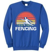 Vintage Fencer Retro Fencing Sports Duel Fight Saber Rapier Gift Sweatshirt