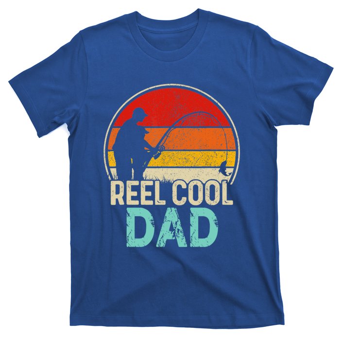 Vintage Fishing Reel Cool Dad Funny Fathers Day Dad Funny Gift T-Shirt