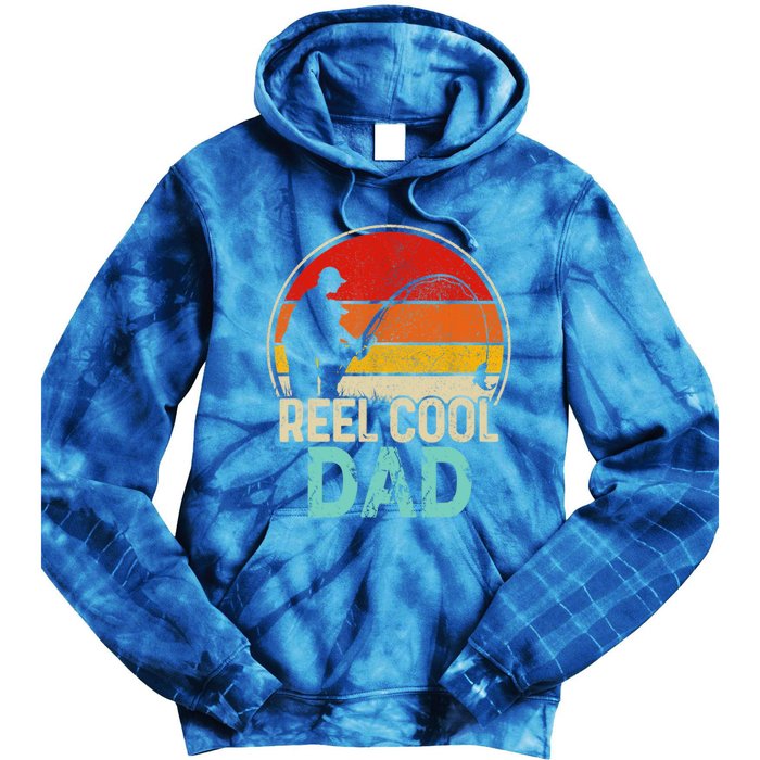 Vintage Fishing Reel Cool Dad Funny Fathers Day Dad Funny Gift Tie Dye Hoodie