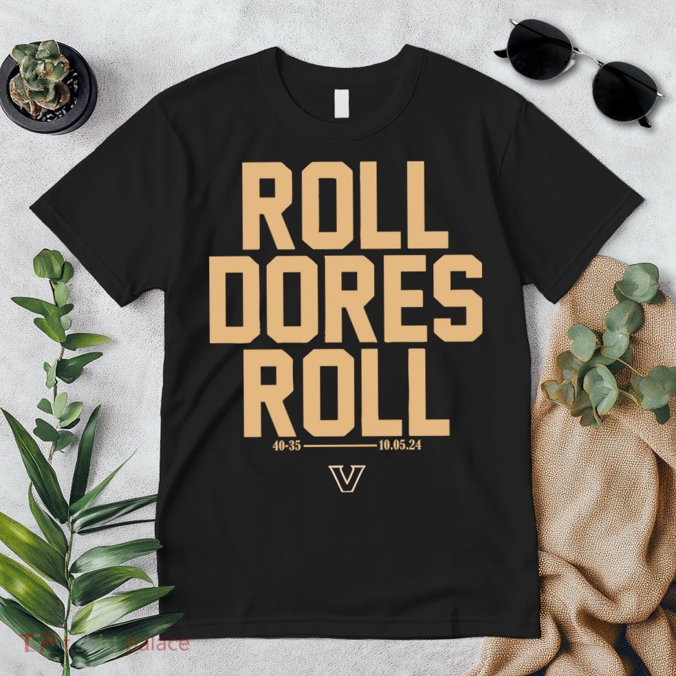 Vanderbilt Football Roll Dores Roll Premium T-Shirt