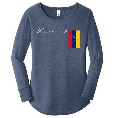 Venezuela Flag Signature Patriotic Pole Gift Women's Perfect Tri Tunic Long Sleeve Shirt