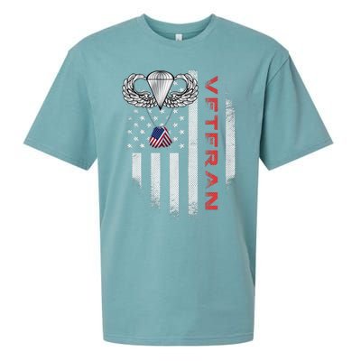 Vintage Flag US Paratrooper Airborne Division Army Veteran Sueded Cloud Jersey T-Shirt