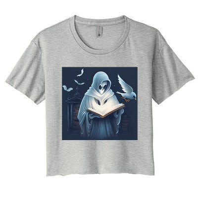 Vintage Ghost Book Reading Librarian Halloween Gift Women's Crop Top Tee