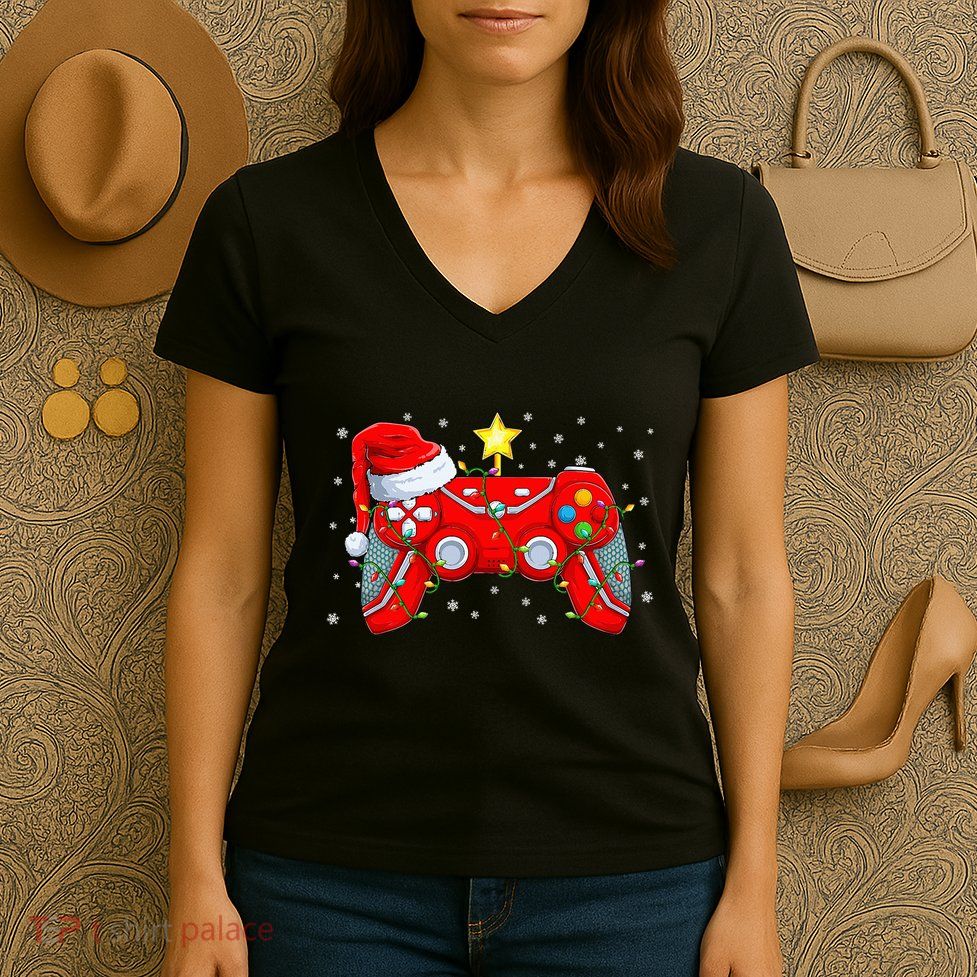 Video Game Controller Christmas Santa Hat Gamer Xmas Women's V-Neck T-Shirt
