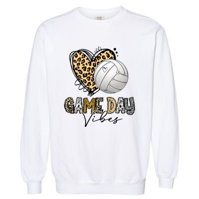 Volleyball Game Day Vibes Volleyball Mom Leopard Garment-Dyed Sweatshirt