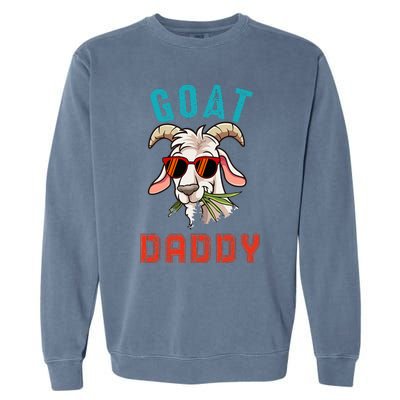 Vintage Goat Funny Daddy Cute Goat Sunglasses Farmer Family Garment-Dyed Sweatshirt